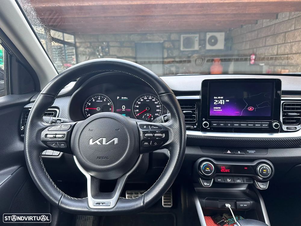 Kia Stonic 1.0 T-GDI Tech 7DCT - 8