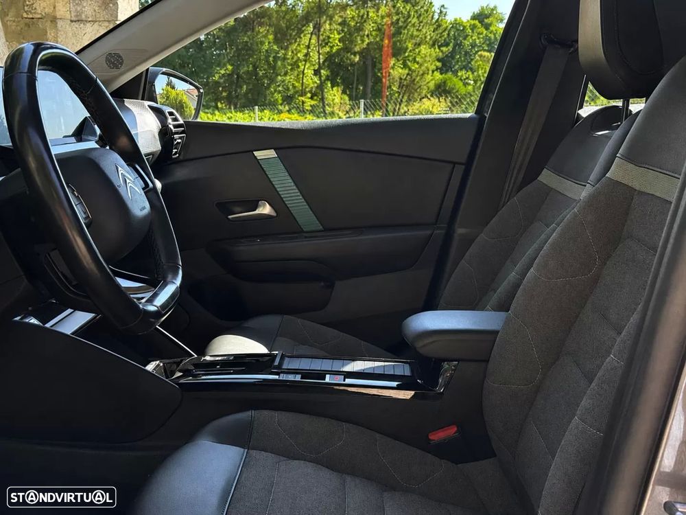 Citroën e-C4 50 kWh Feel Pack — fotografia 10