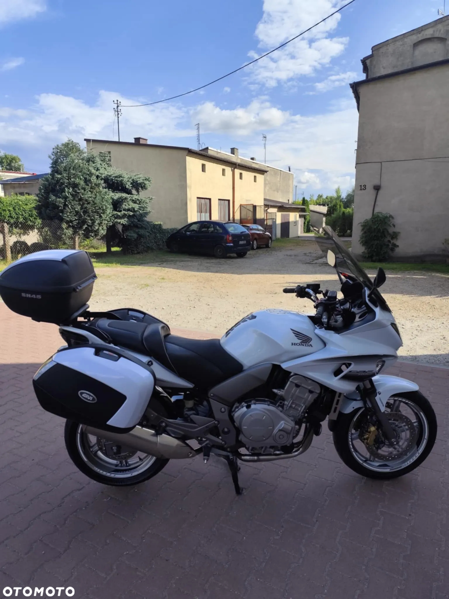 Honda CBF - 7
