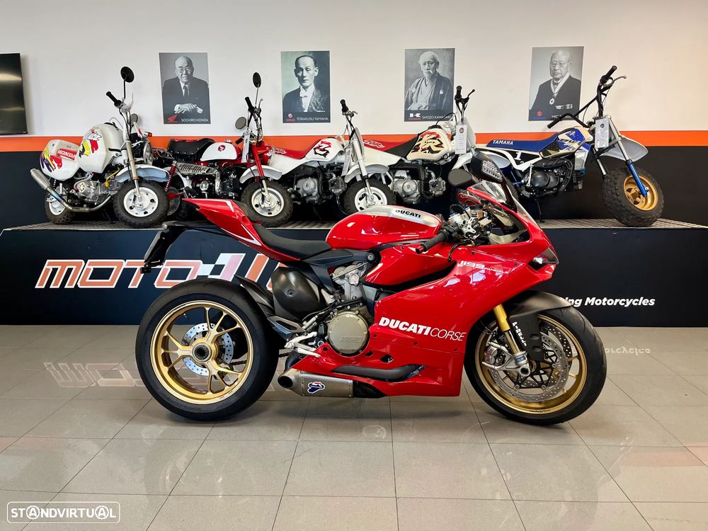 Ducati 1199 Panigale R - 2