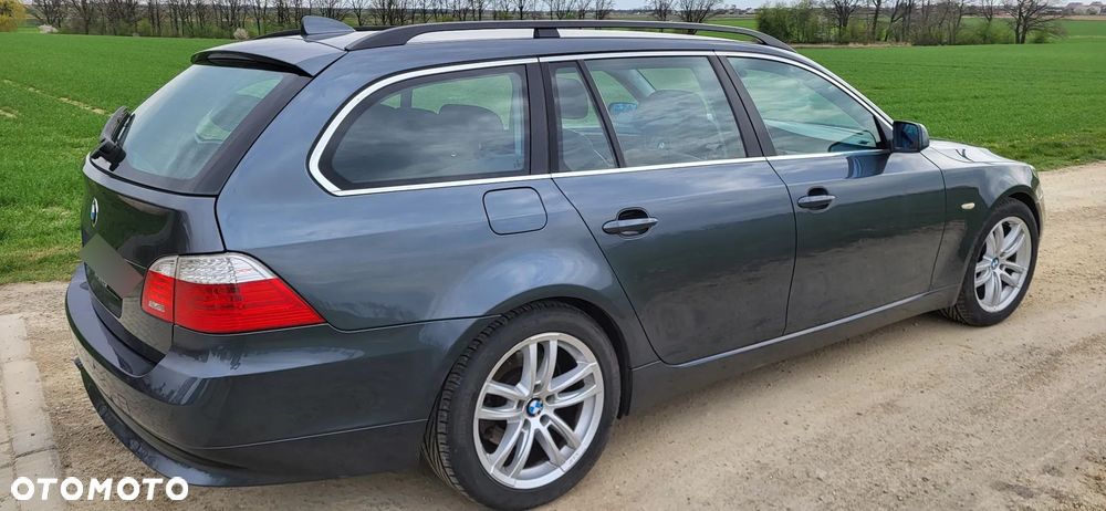 BMW Seria 5 525d - 6