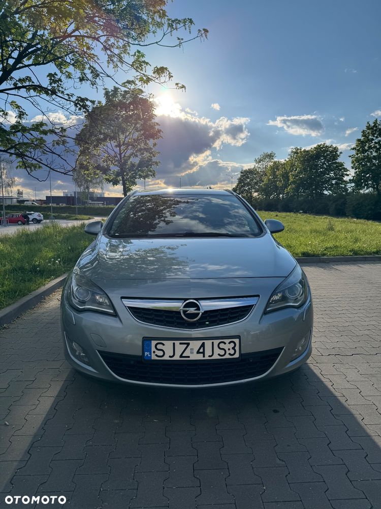 Opel Astra 1.7 CDTI Cosmo - 3