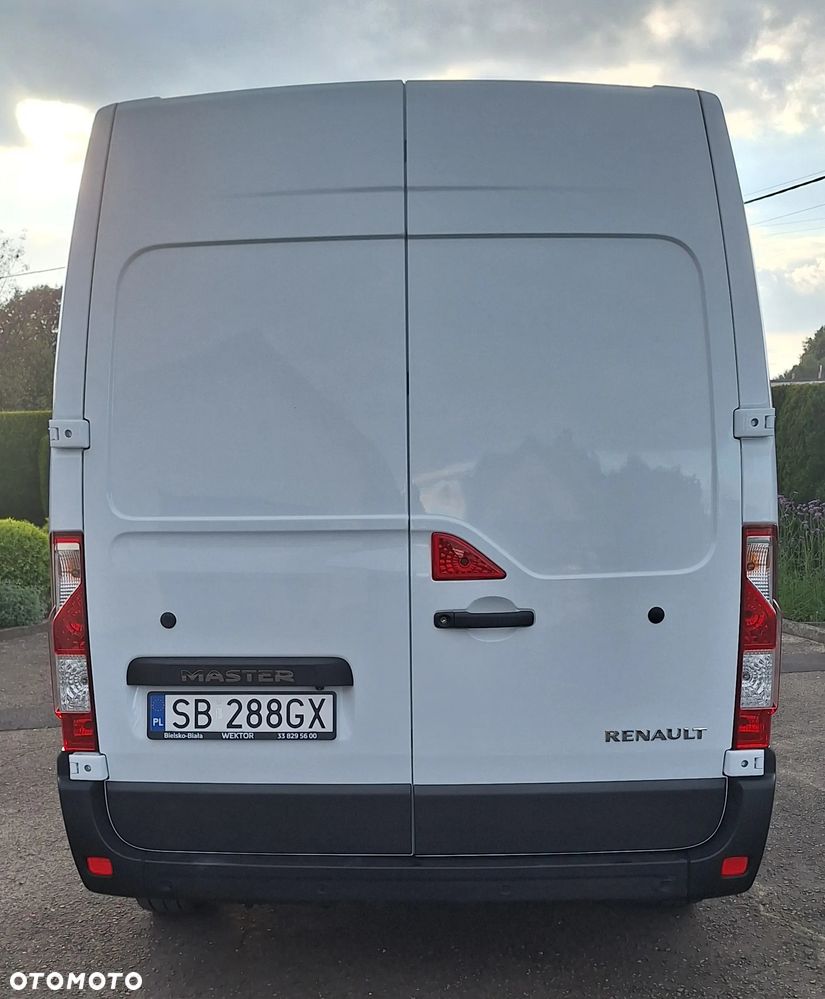 Renault Master III - 7