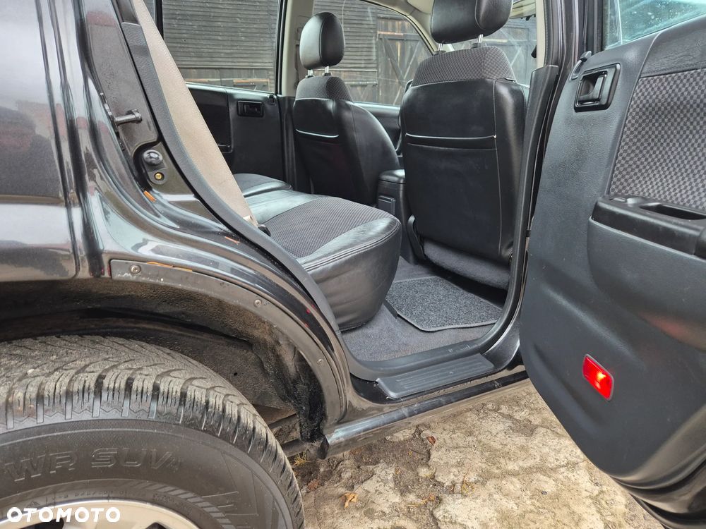 Opel Frontera 3.2 LTD - 11