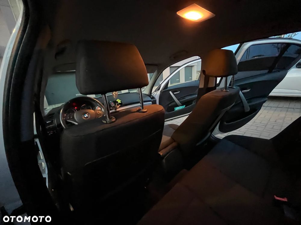 BMW Seria 1 116d - 10
