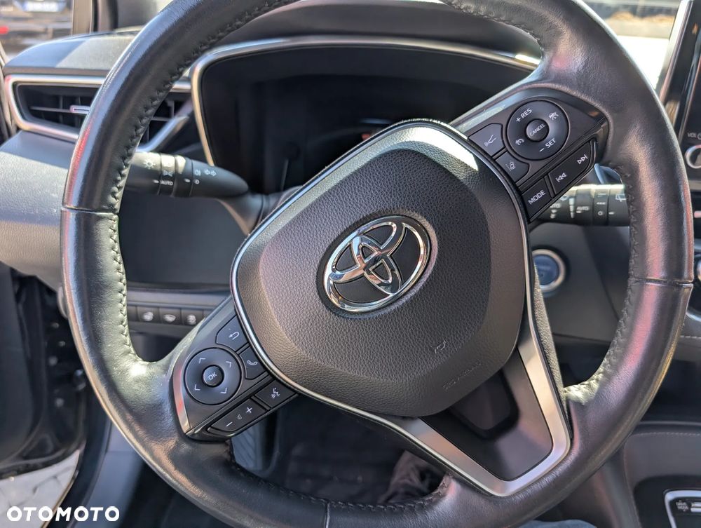 Toyota Corolla - 25