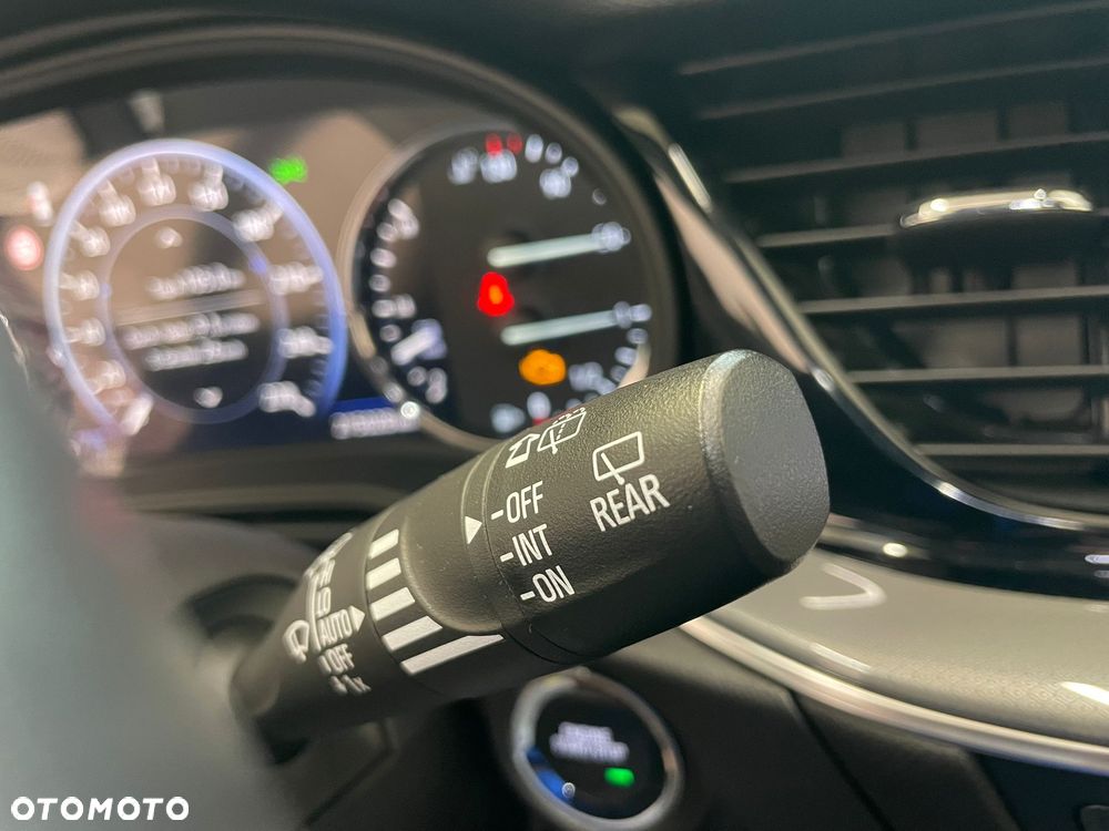 Opel Insignia - 28