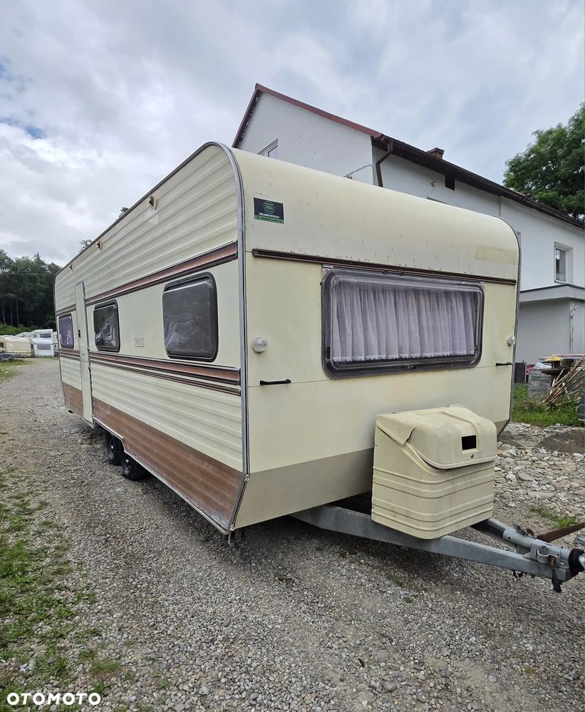 Burstner Wolf 625 - 12