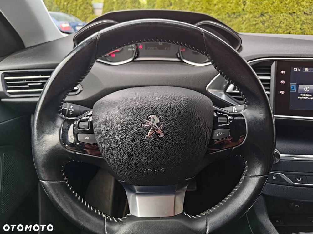 Peugeot 308 BlueHDi 120 Stop & Start Allure - 25