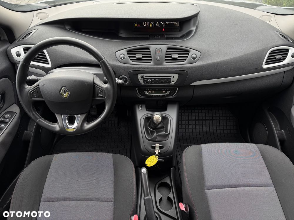 Renault Scenic - 9