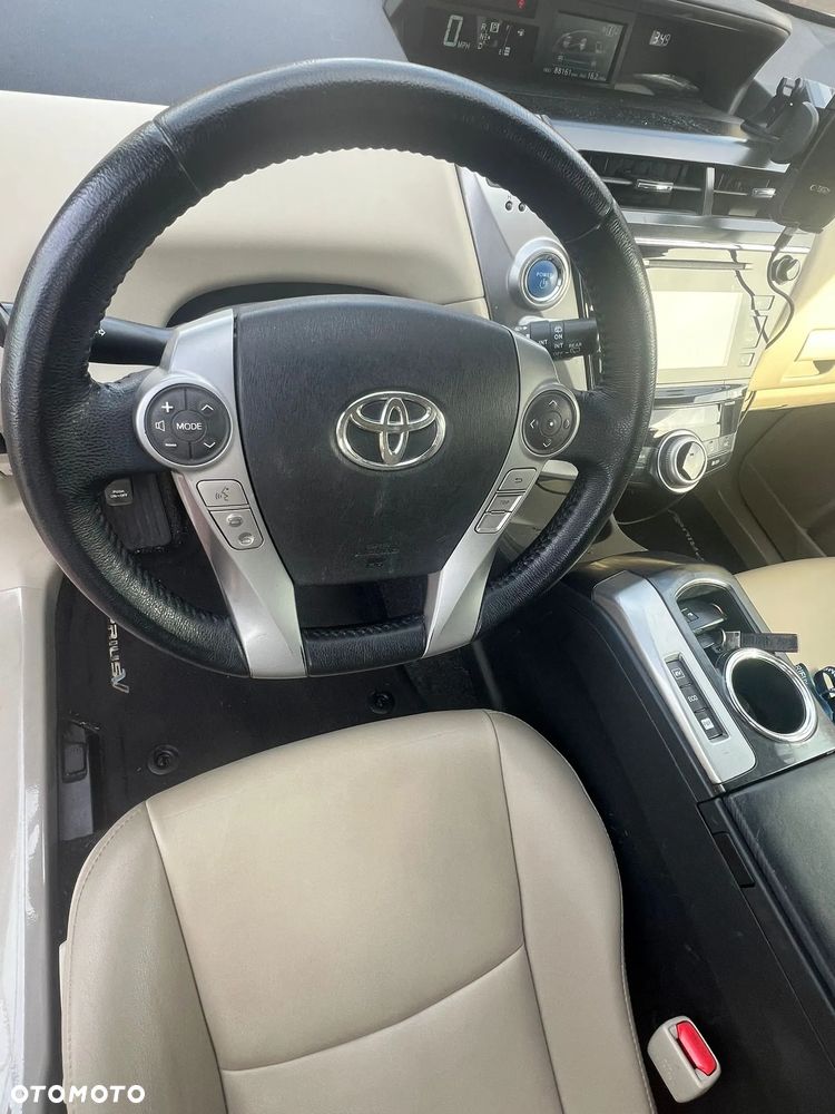 Toyota Prius+ - 4