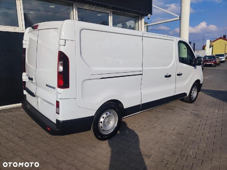 Renault Trafic - 11