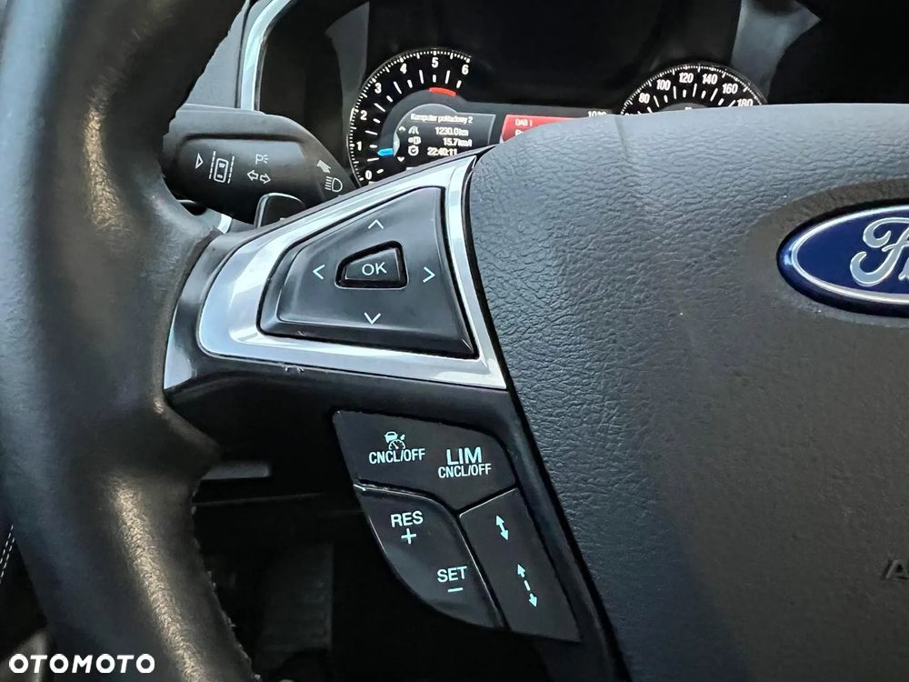 Ford S-Max 2.0 TDCi Bi-Turbo Titanium PowerShift - 23