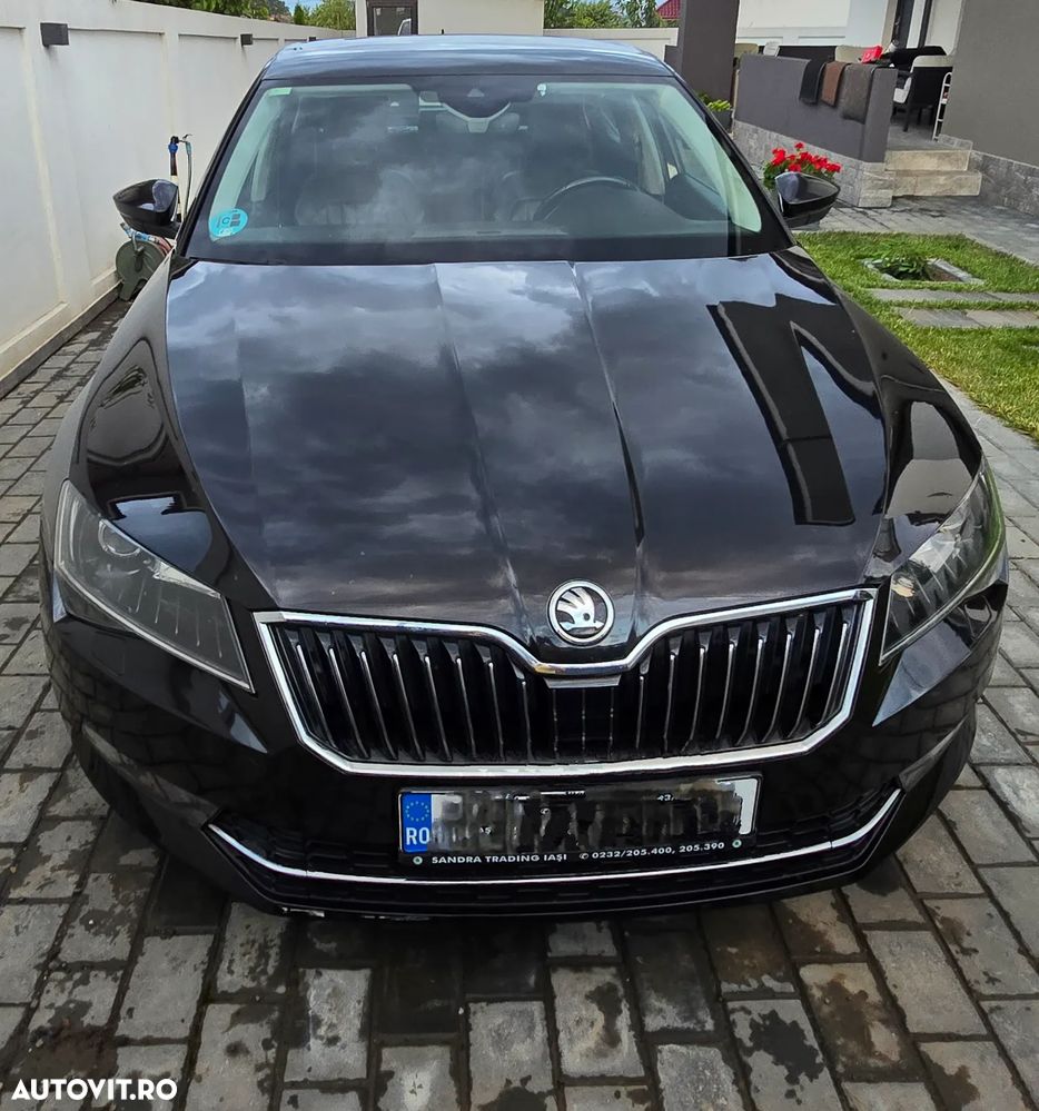 Skoda Superb 2.0 TDI DSG Style - 2