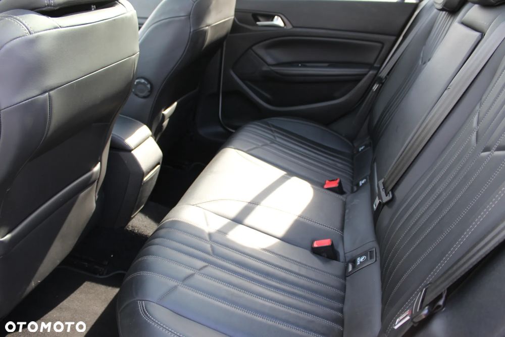 Peugeot 308 2.0 Blue HDi Allure S&S - 10