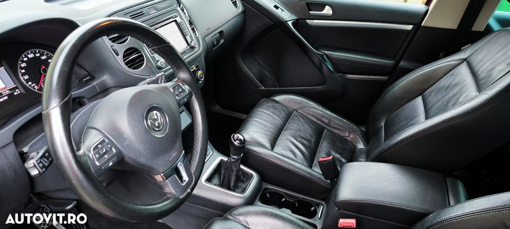 Volkswagen Tiguan 2.0 TDI 4Motion Sport & Style - 6