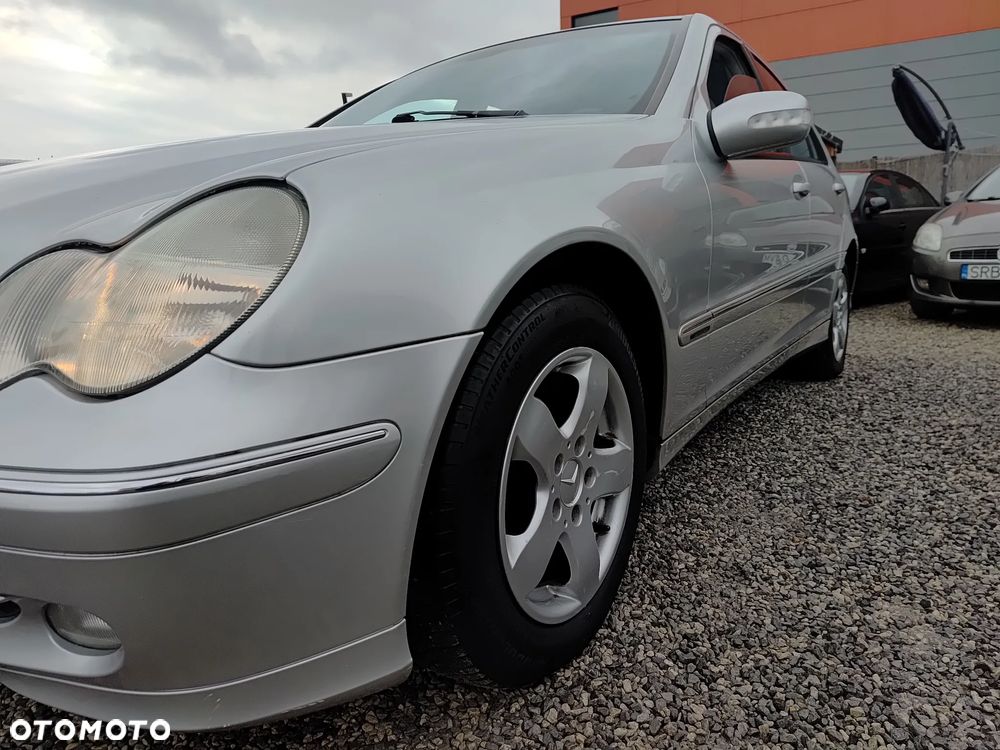 Mercedes-Benz Klasa C - 7