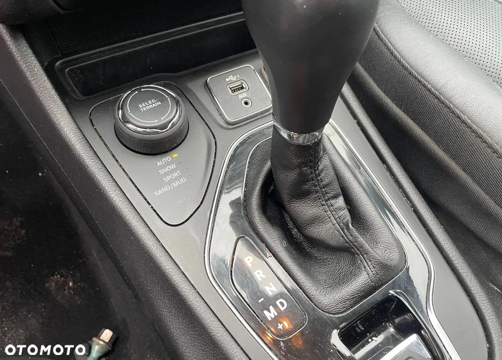 Jeep Cherokee 2.0 GME Active Drive I Limited - 16