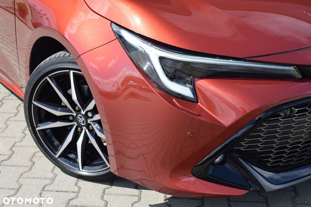 Toyota Corolla 2.0 Hybrid GR Sport - 25