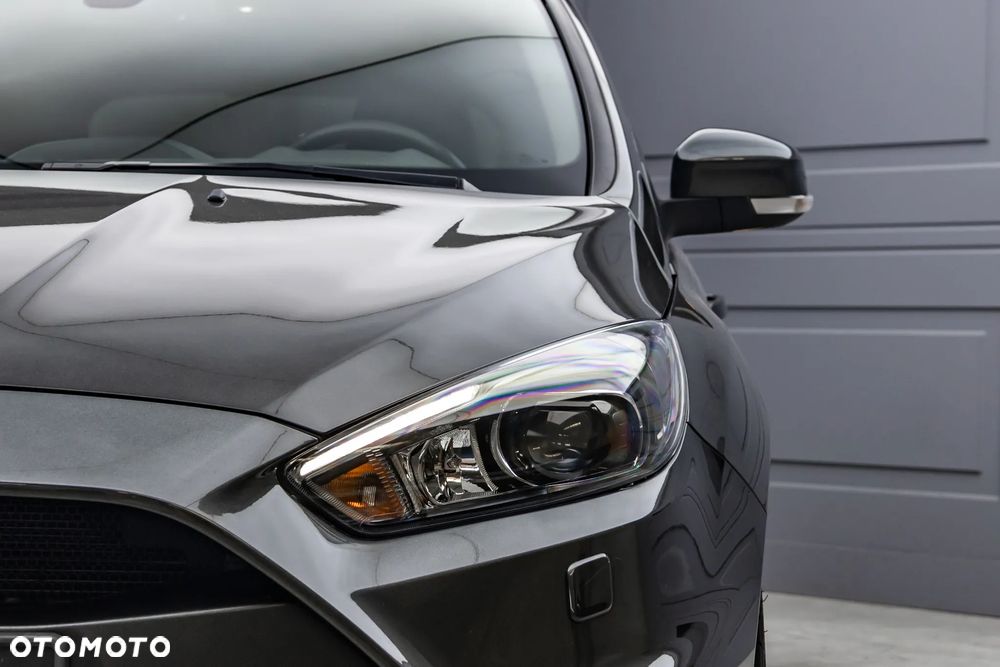 Ford Focus - 8