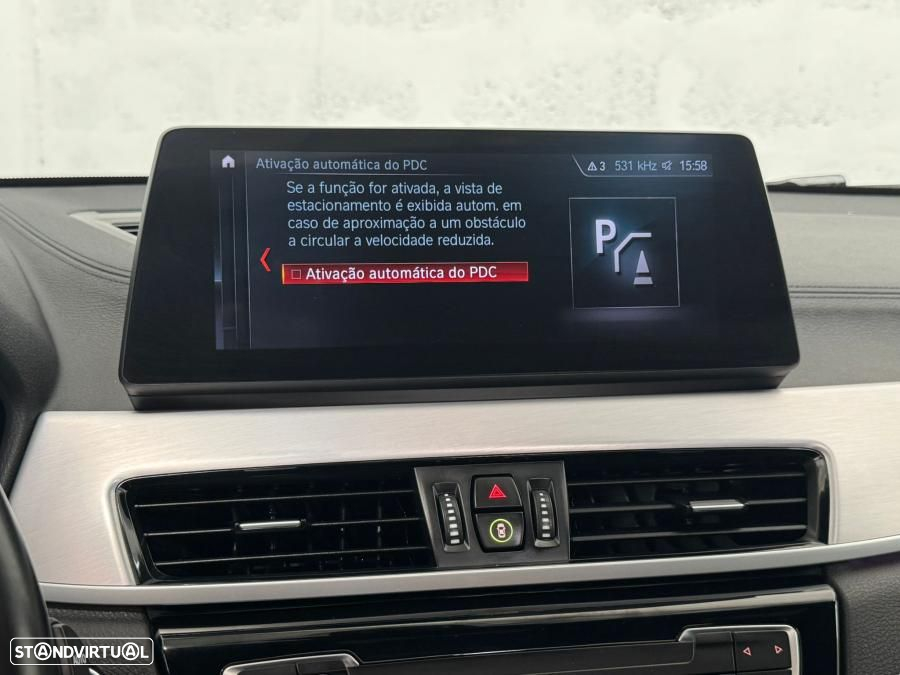 BMW X2 25 e xDrive Pack 50 anos M - 35