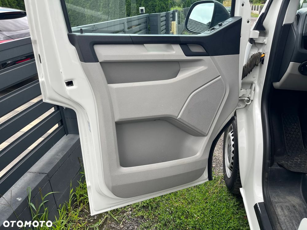Volkswagen T6  TRANSPORTER - 11