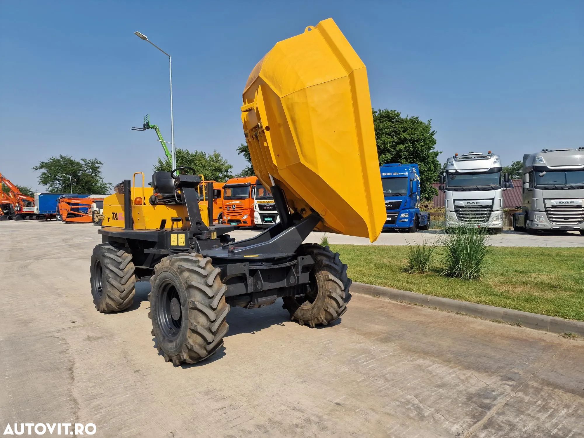 Alta DUMPER 6t TEREX, 4mc, 6t, basc LATERALA,  2.068h, 16900 EUR+tva, motor JCB 75CP, transmisie 4x4, produs in Anglia, Anvelope 90% bune, posiblitate leasing, CONDITIE FOARTE BUNA-PROMOTIE 16.900 EUR+Tva - 1