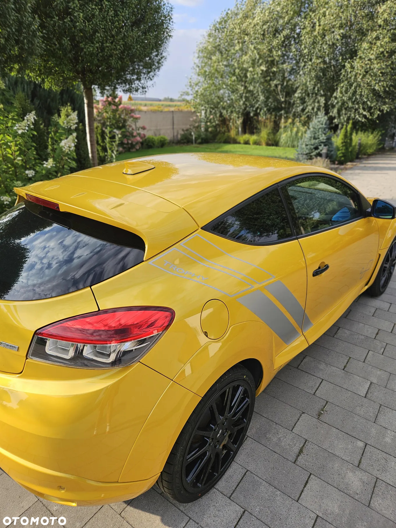 Renault Megane R.S SL Trophy - 10