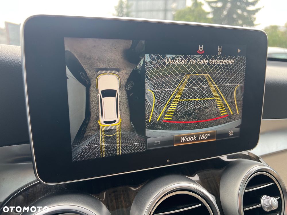 Mercedes-Benz GLC 300 Coupe 4Matic 9G-TRONIC - 11