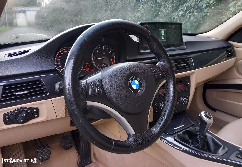 BMW 320 d Navigation - 18