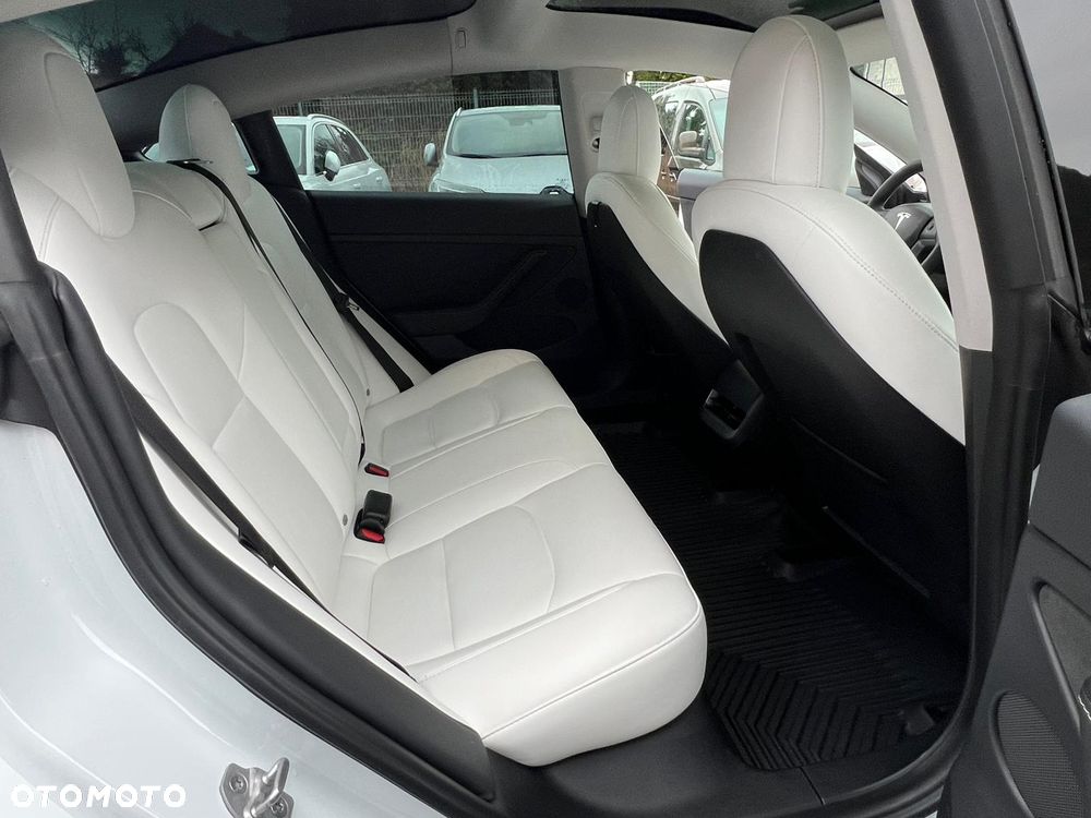 Tesla Model 3 RWD Hinterradantrieb - 18