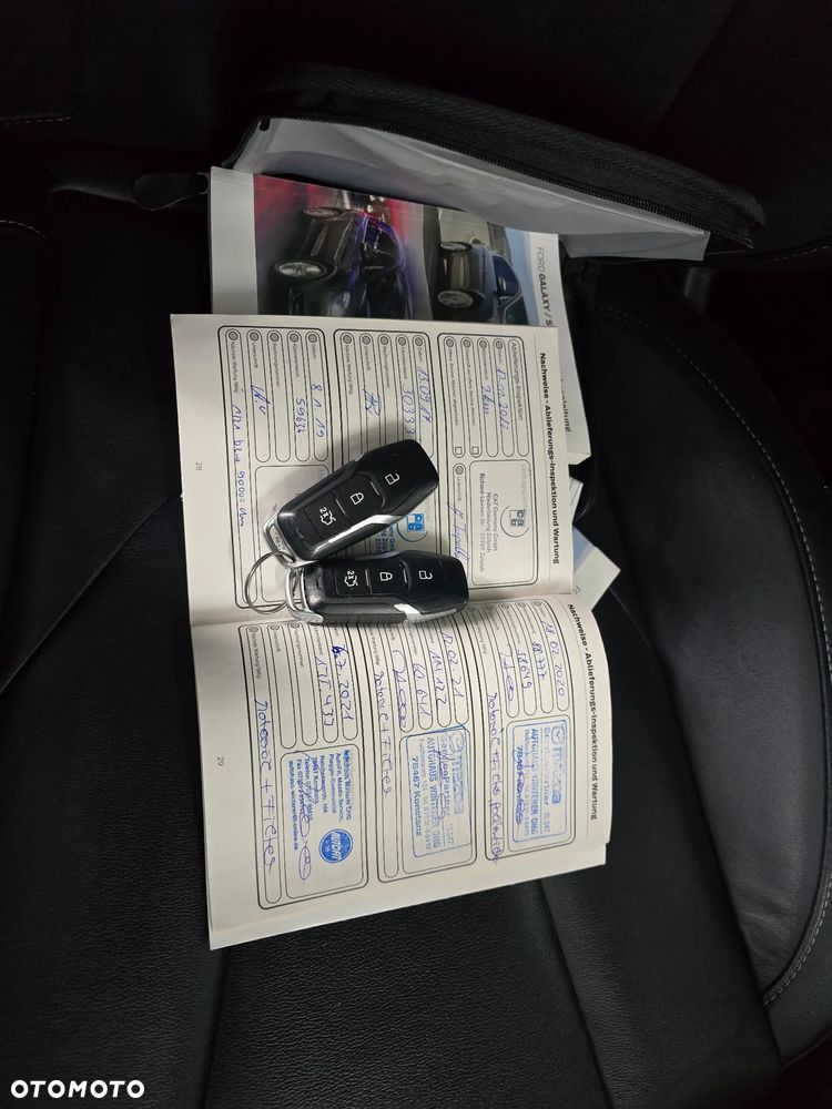 Ford S-Max 2.0 TDCi Titanium PowerShift - 38