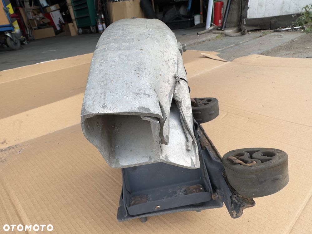 Mercedes CL 216  belka zderzaka tył strefa zgniotu lewa - 3