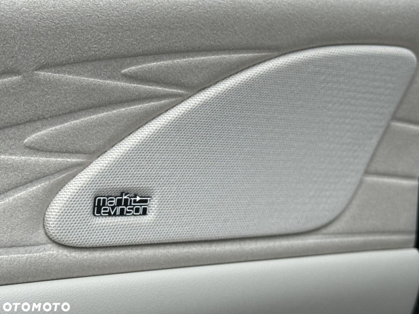 Lexus RX - 11