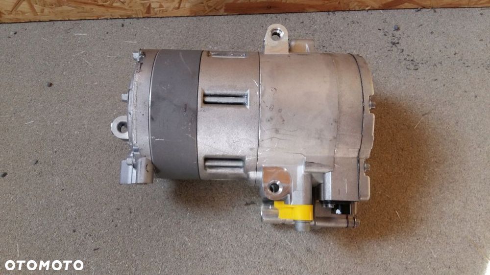 SPRĘŻARKA KLIMATYZACJI BMW G30 F60 6452-9496109-01 - 1