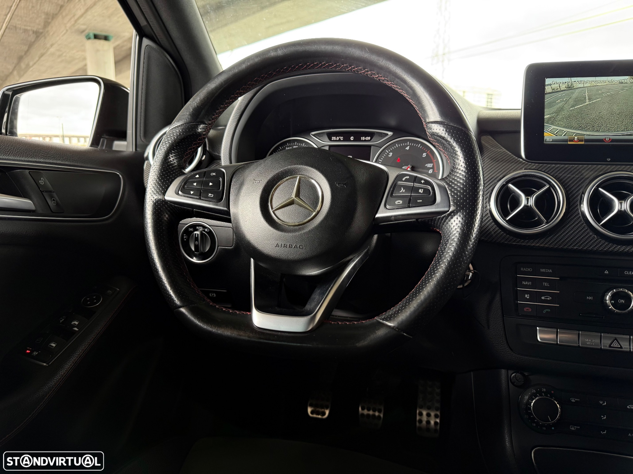 Mercedes-Benz B 180 d AMG Line - 10