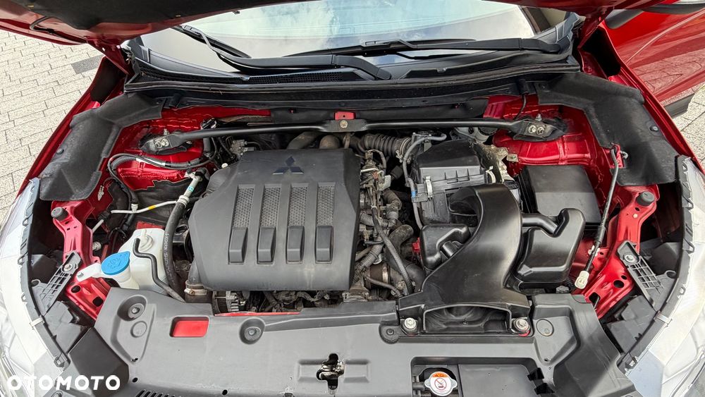 Mitsubishi Eclipse Cross 1.5 T GPF Invite Plus - 10