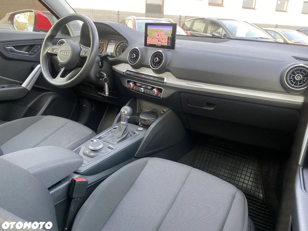 Audi Q2 30 TFSI S tronic design - 13