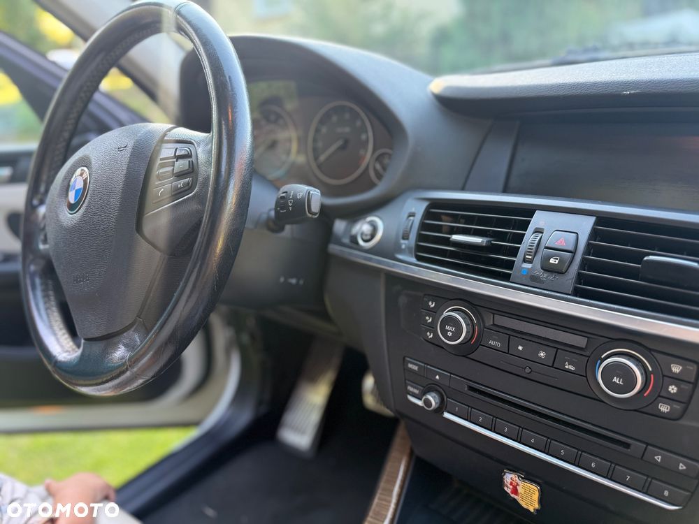 BMW X3 xDrive28i Sport-Aut - 29