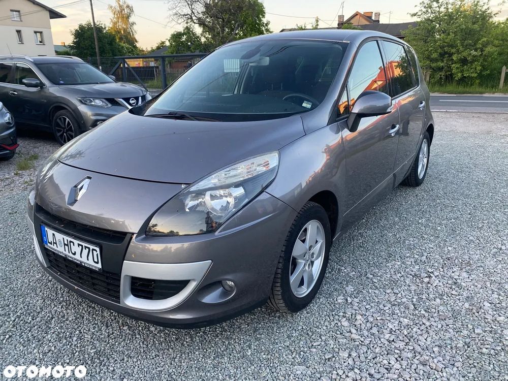 Renault Scenic 1.6 16V 110 Dynamique - 1