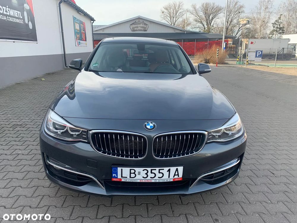 BMW Seria 3 320i Touring Luxury Line - 4