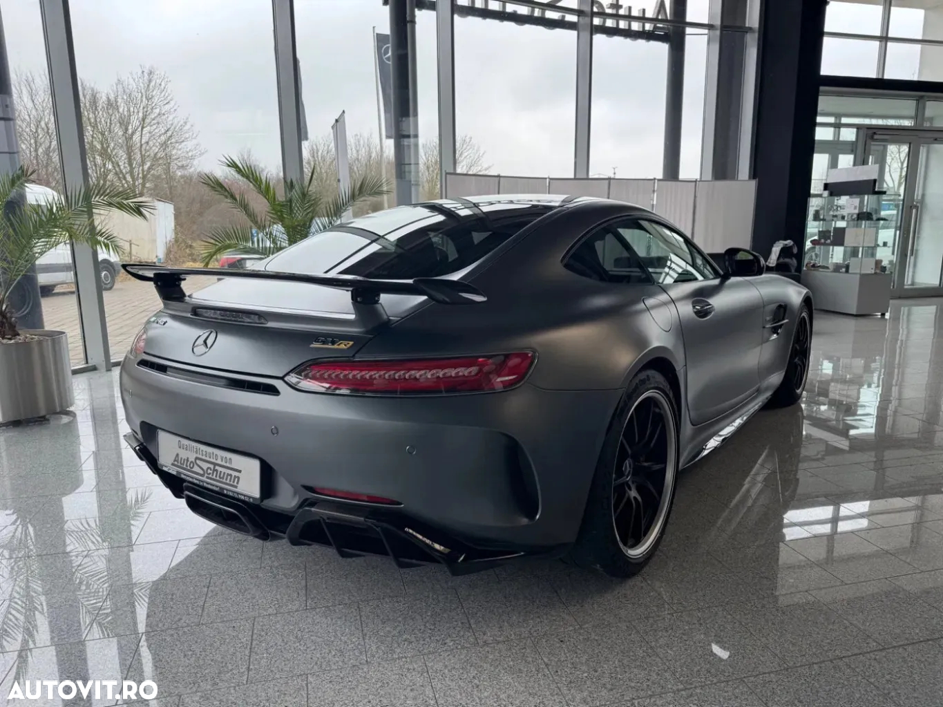 Mercedes-Benz AMG GT R Roadster - 8