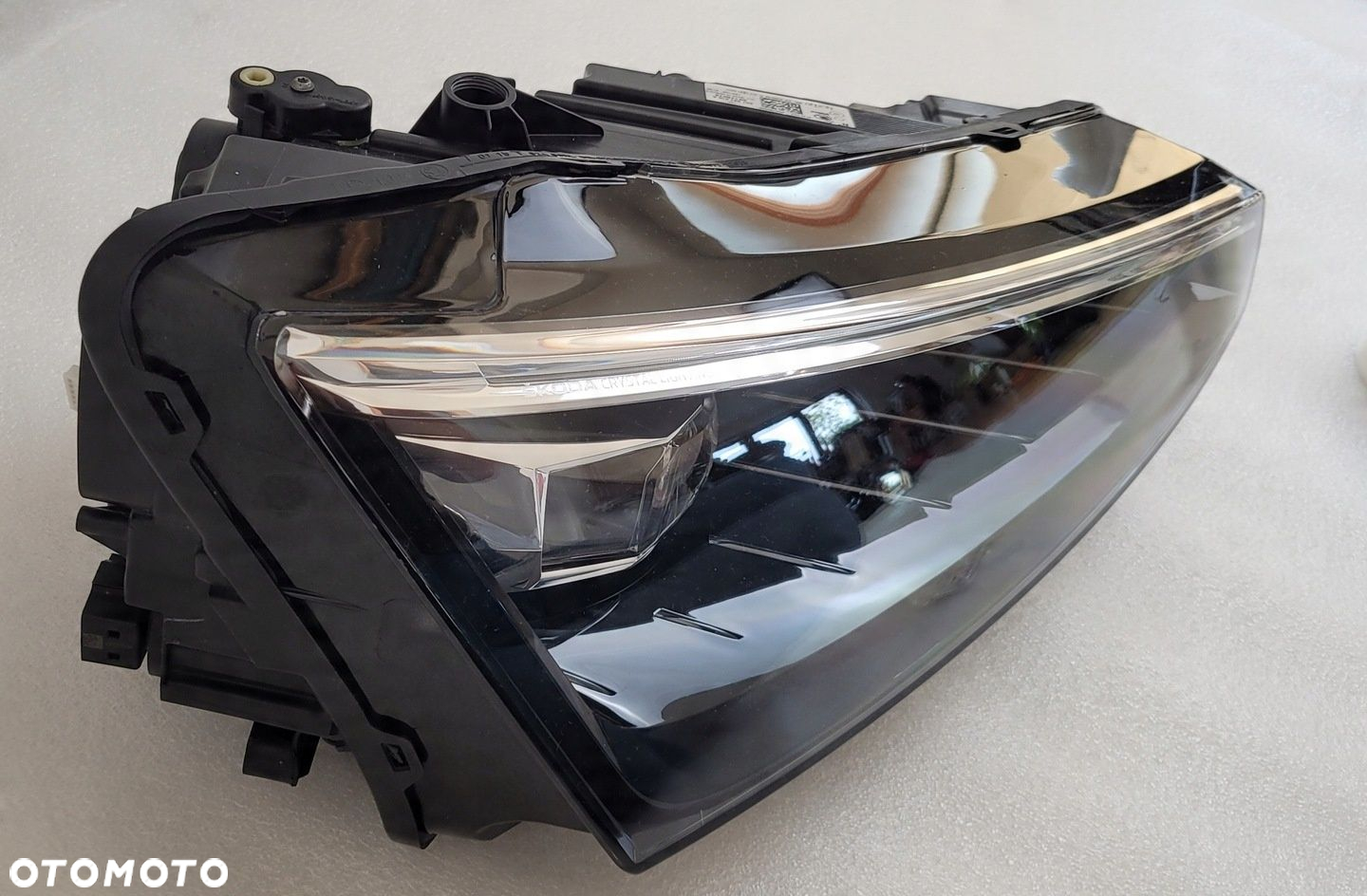 LAMPA PRAWA PRZÓD SKODA SCALA CRYSTAL LIGHTING 2019- - 5