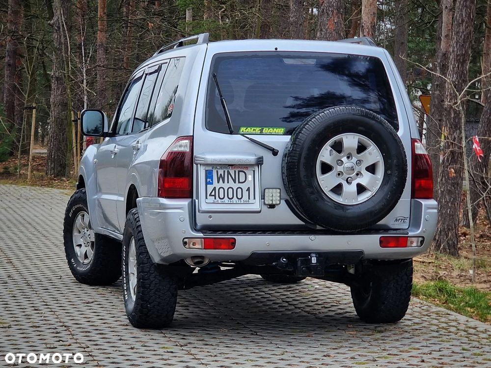 Mitsubishi Pajero 3.2 DI-D Automatik Instyle - 10