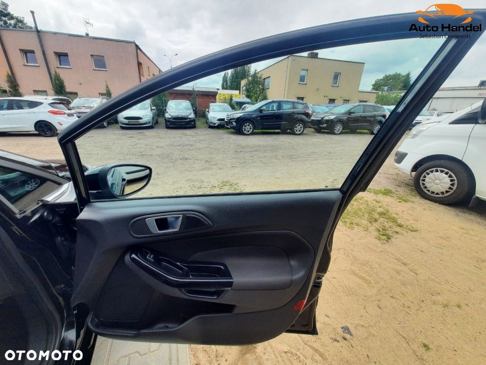 Ford Fiesta 1.0 EcoBoost mHEV Titanium - 35