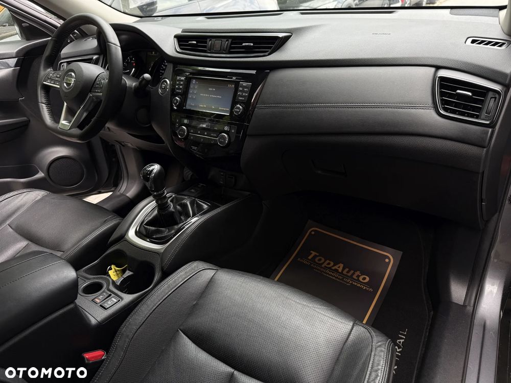 Nissan X-Trail 1.6 DIG-T Tekna - 18