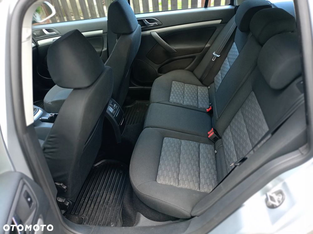 Skoda Octavia - 11