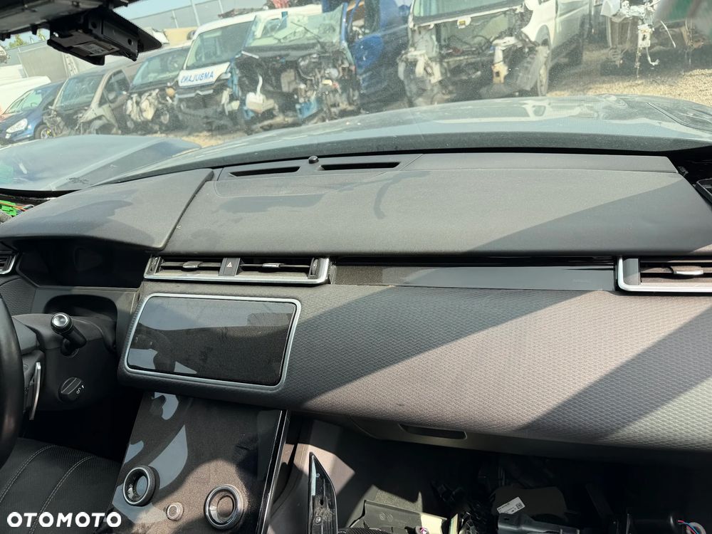 Range Rover Velar 3,0DT 306KM 17- deska konsola przekładka - 4
