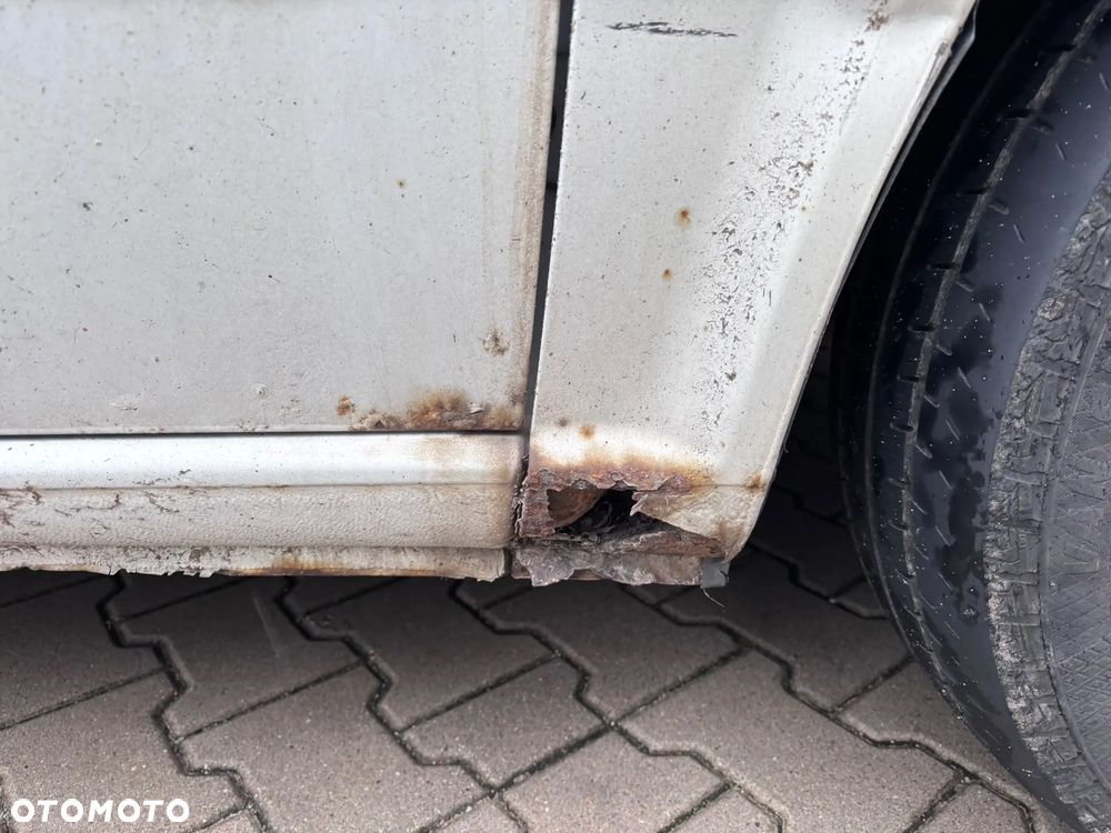 Mercedes-Benz Vito Univan 639.603 - 17