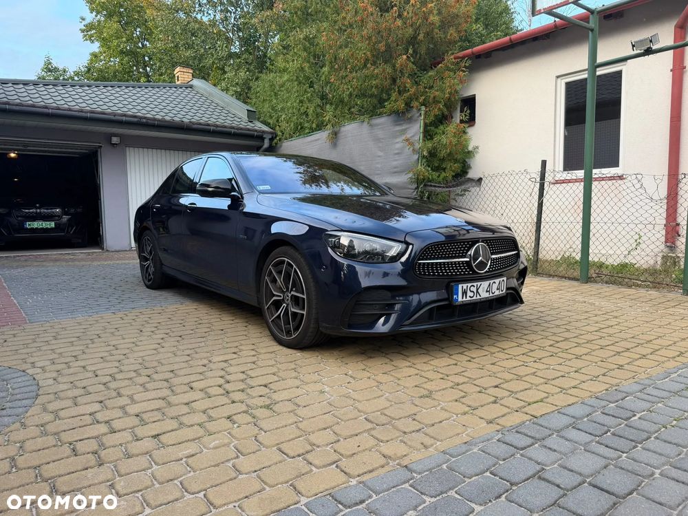 Mercedes-Benz Klasa E 300 de AMG - 1